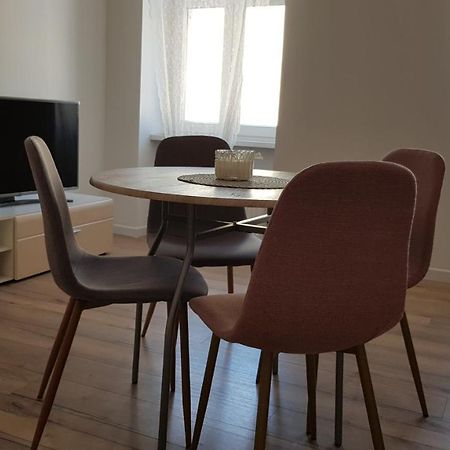 Avalon Apart 1 Legnica Kültér fotó