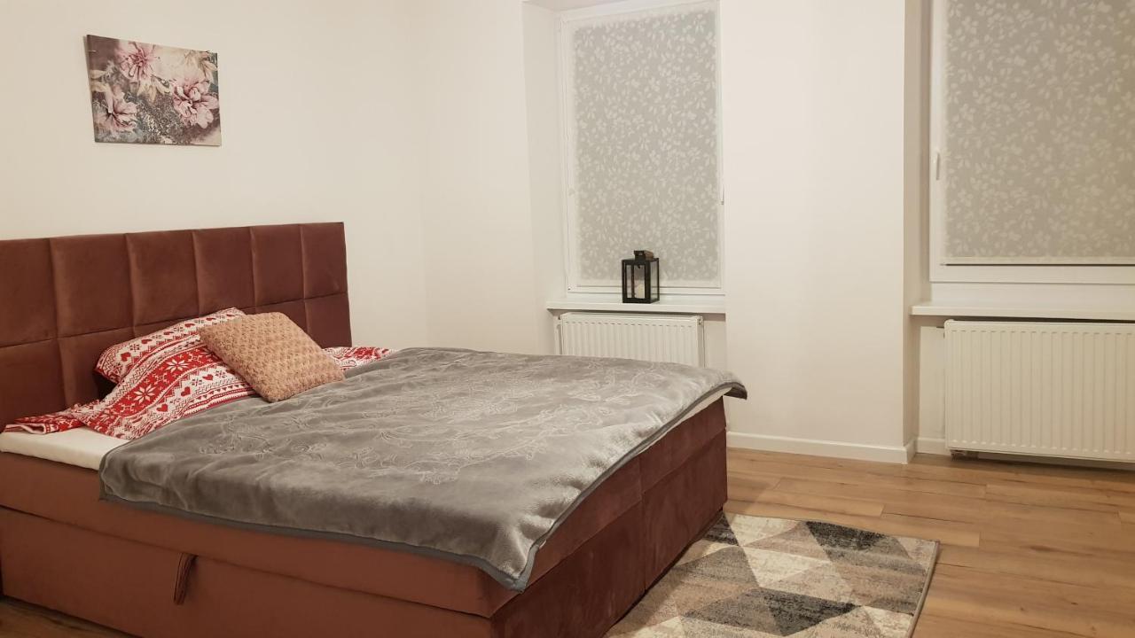 Avalon Apart 1 Legnica Kültér fotó