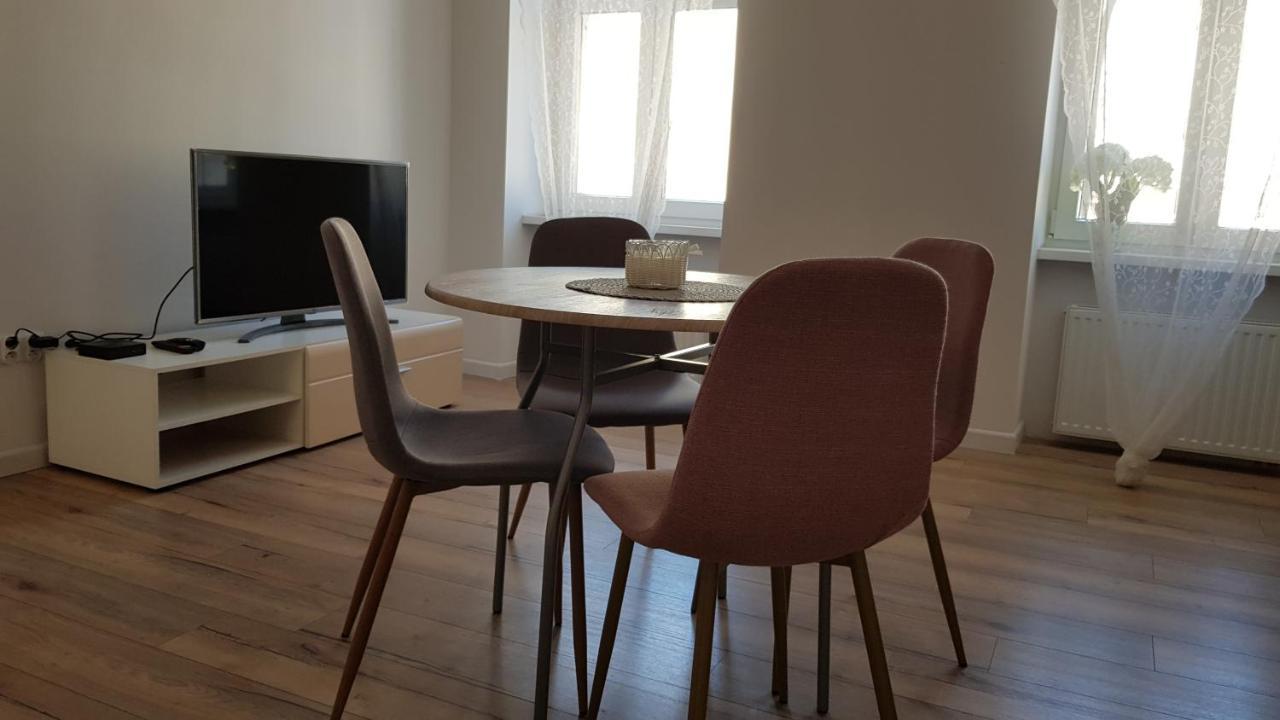 Avalon Apart 1 Legnica Kültér fotó